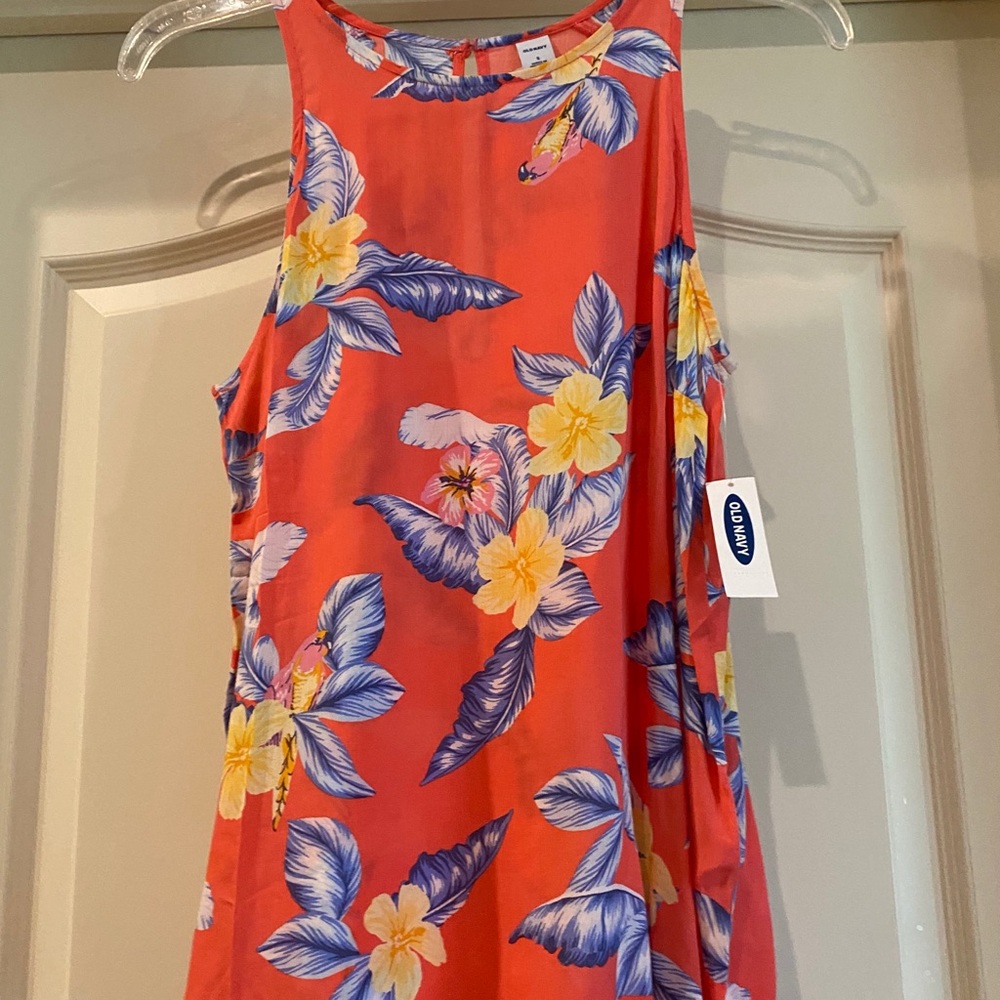 Old Navy tank